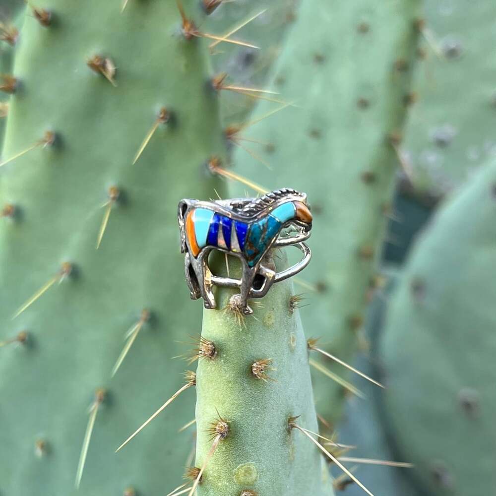 Vintage Southwestern Sterling Silver Multigem Inlay Horse Ring 5.5